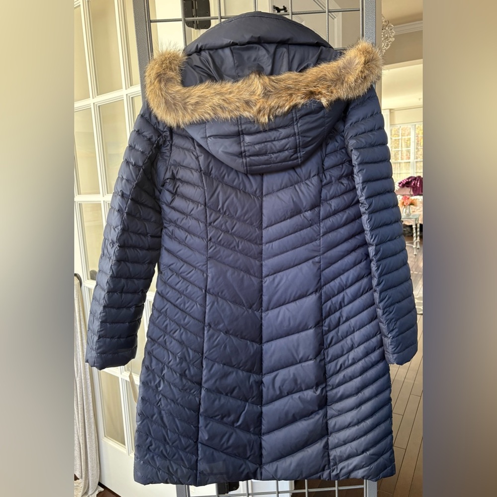 Marc NY Elegant Navy Puffer Coat with Fur Hood - Picture 2 of 14